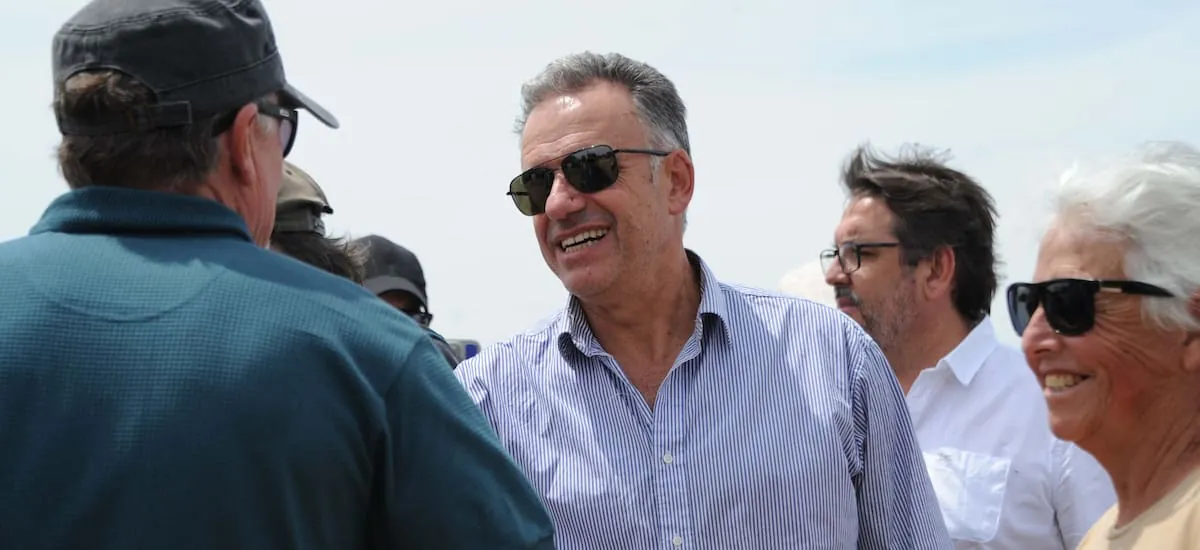 Un 33% aprueba y 40% desaprueba de la gestión de Yamandú Orsi