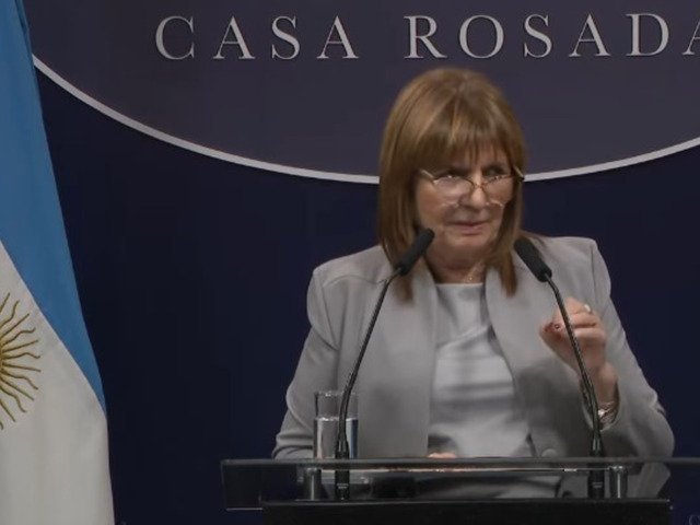 El Gobierno denunciГі a Tapia y Toviggino ante Conmebol, Bullrich hablГі de вЂњmafiaвЂќ y la AFA se defendiГі