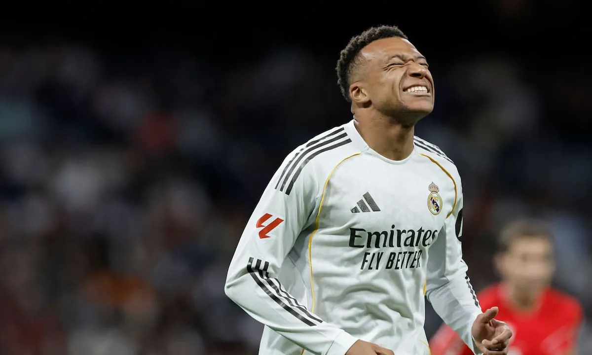 Kylian Mbappé fue suplente en Real Madrid, dijo que era “el cuarto delantero” y Arbeloa lo contradijo