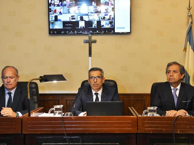 Juicio por el caso Cuadernos: el Tribunal evalГєa hacer tres audiencias semanales y pasar a presencialidad