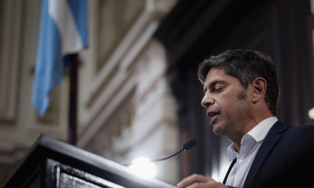 Axel Kicillof desafió a Javier Milei desde la Asamblea Legislativa bonaerense y alertó sobre una “estanflación”
