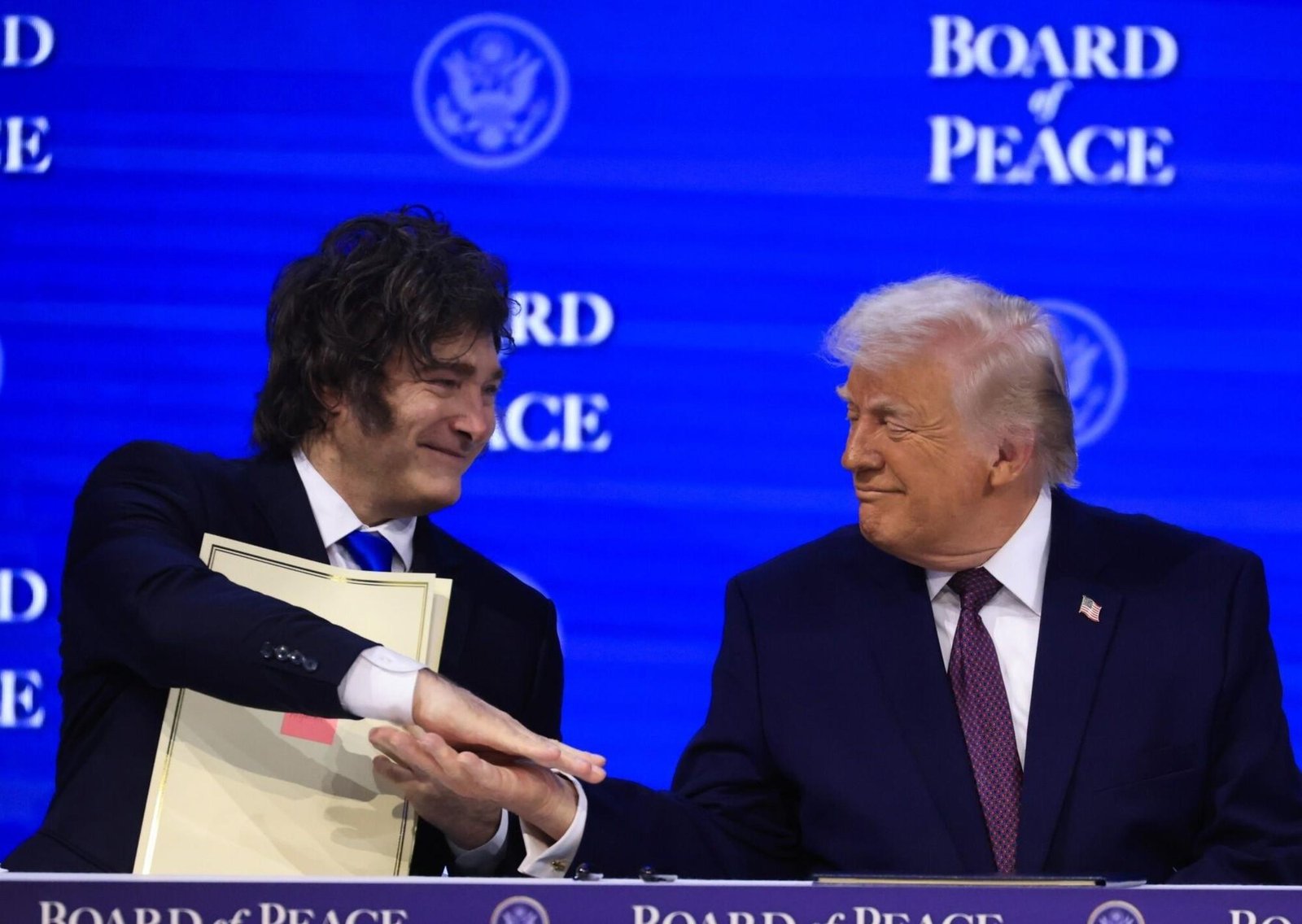 Javier Milei planea viajar dos veces a EE.UU., una a un evento con Donald Trump y otra a una conferencia del JP Morgan