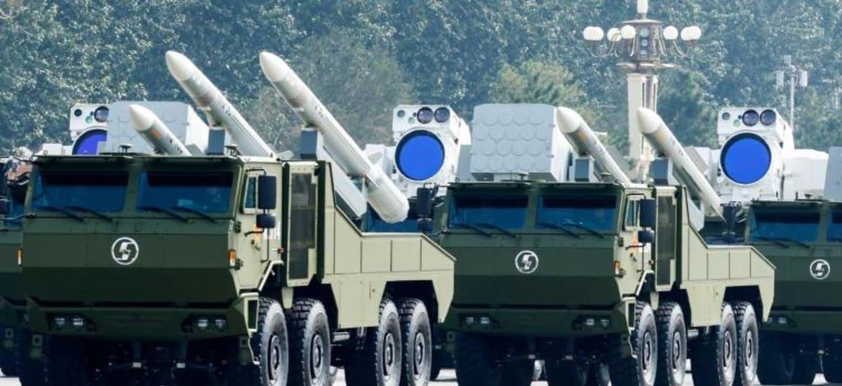 Cambia la guerra: China reveló un arma de rayos que supera a la ciencia ficción