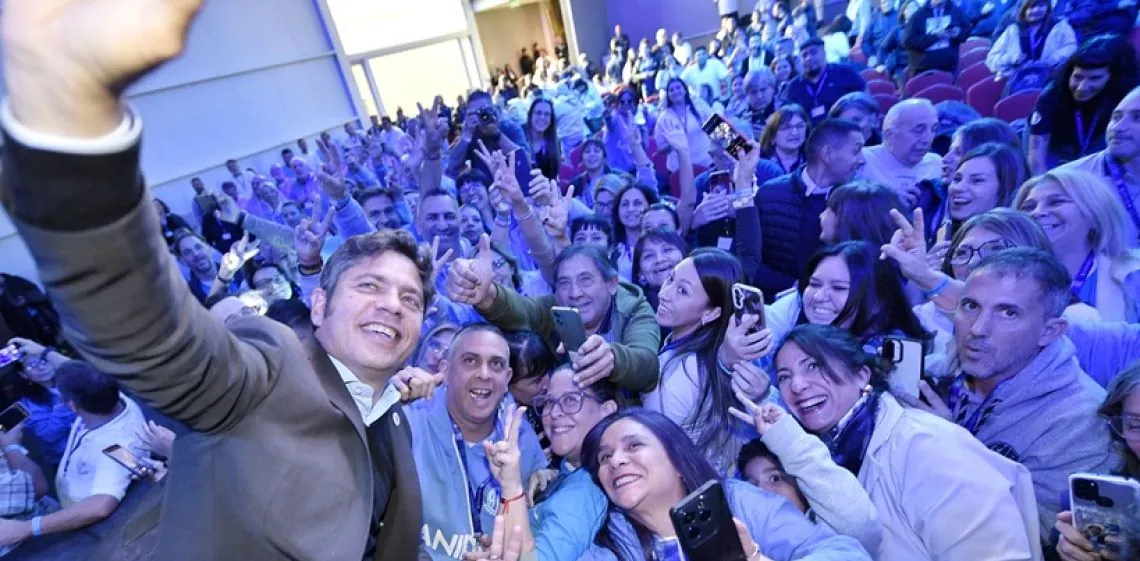 Agenda gremial, críticas a Milei y cautela política: Kicillof pasó por Córdoba sin incomodar a Llaryora