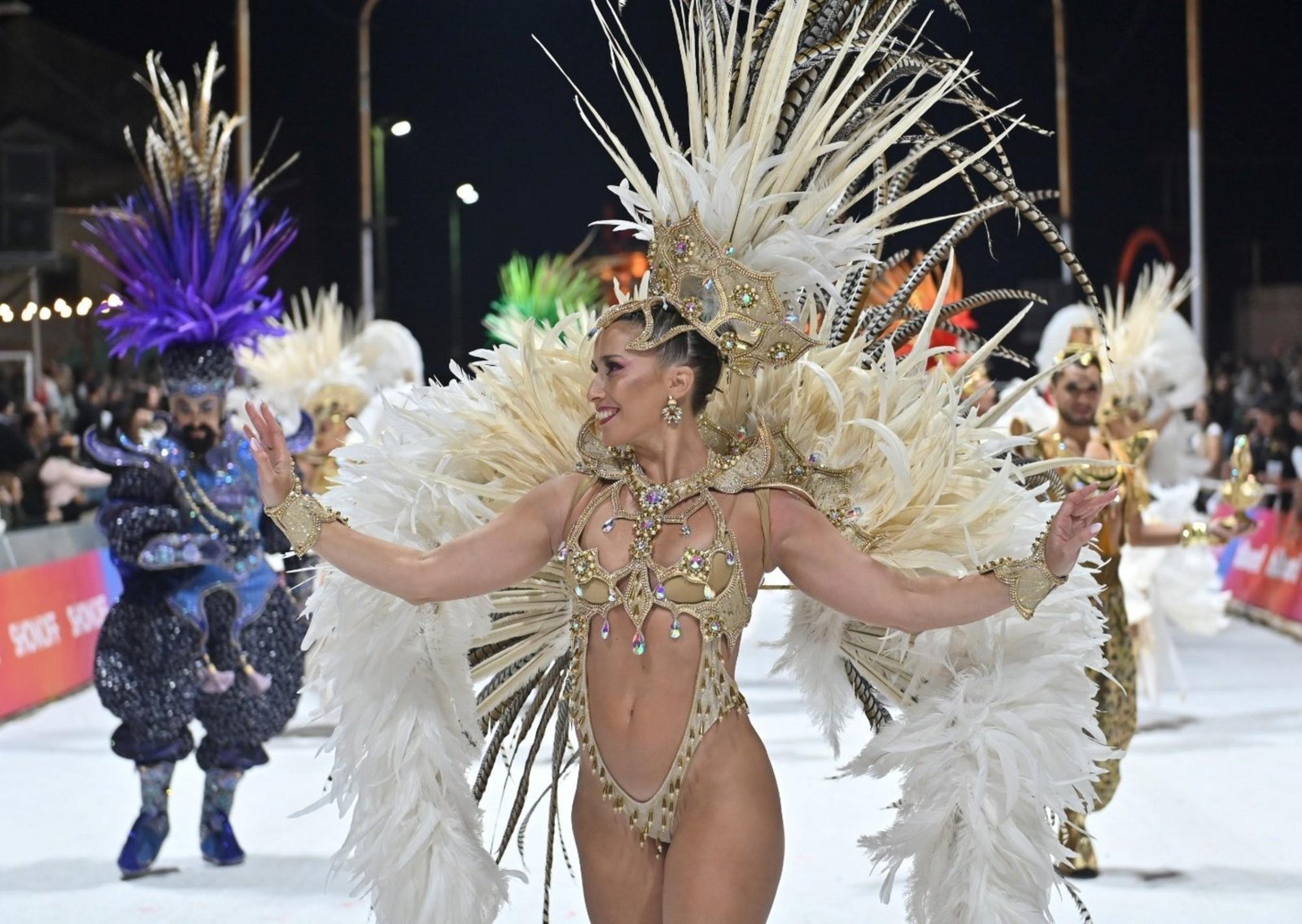 Gualeguaychú vs. Río de Janeiro: a qué Carnaval ir según el presupuesto, los gustos y el clima