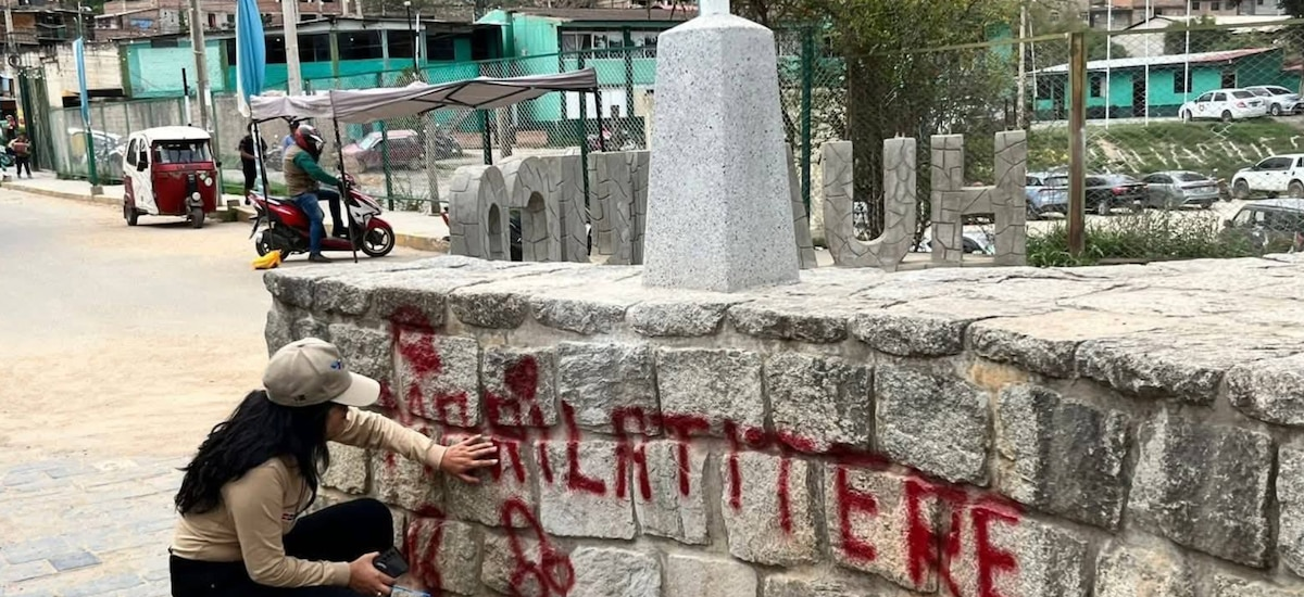 Vandalizan patrimonio cultural en Huánuco: pintas dañan el Puente Calicanto y autoridades buscan identificar a responsables