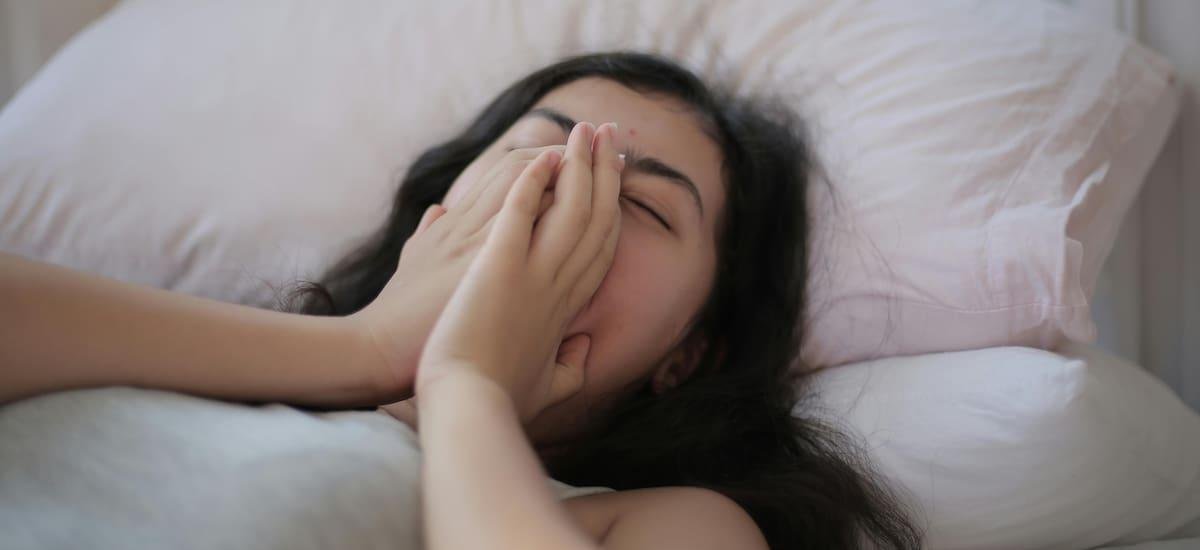 Qué significa soñar con una semana, según la psicología y la IA