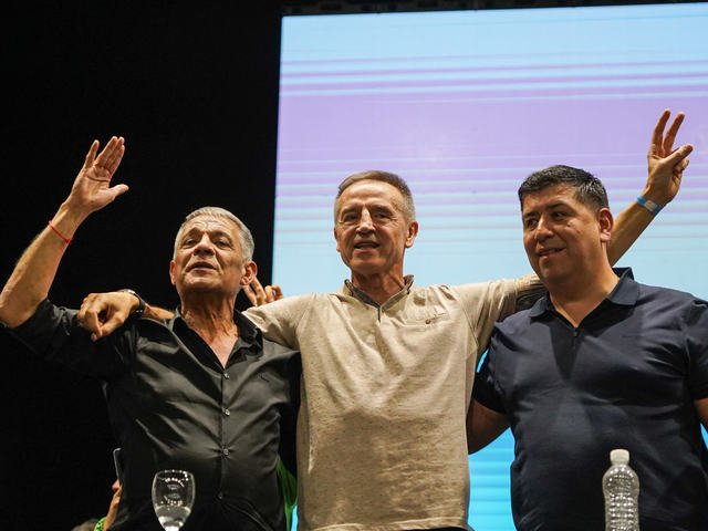 La CGT ya tiene a sus tres nuevos jefes y los colectiveros de la UTA dieron el portazo y no integrarГЎn la conducciГіn