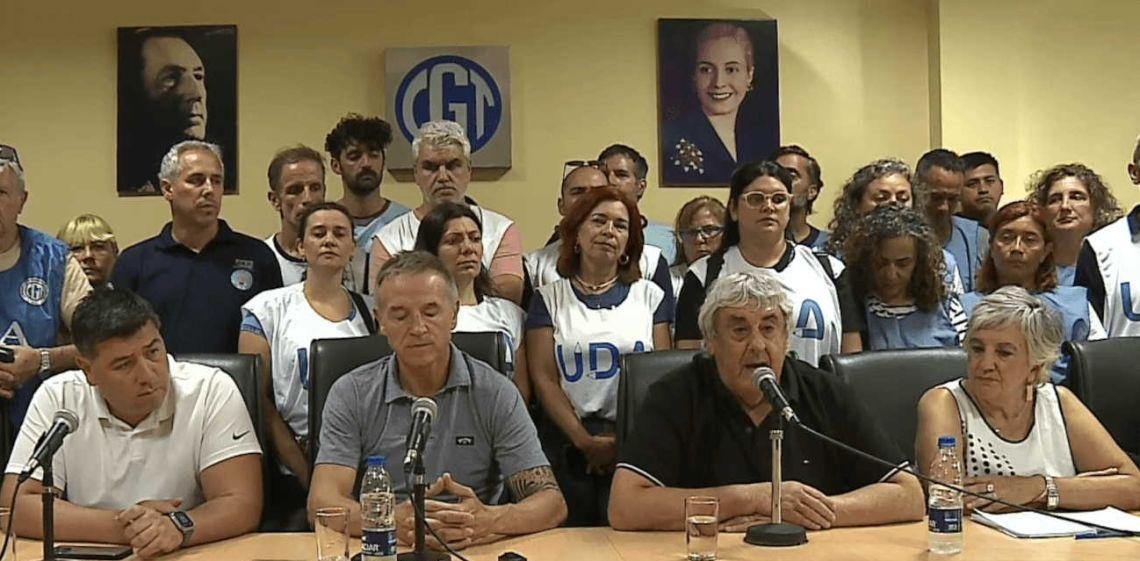 El bloque docente de la CGT se plantó tras el paro y advierte por la parálisis del sistema