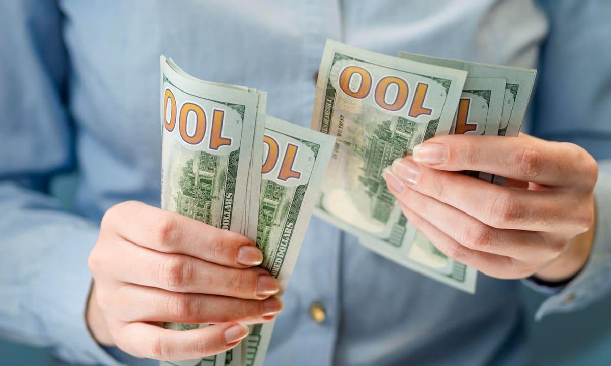 Dólar oficial y blue en vivo: a cuánto cotizó este lunes 2 de marzo