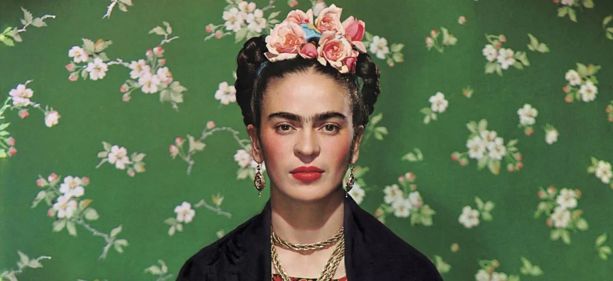 Por qué Frida Kahlo es mucho más que una artista y cómo su rostro llegó a la cultura pop