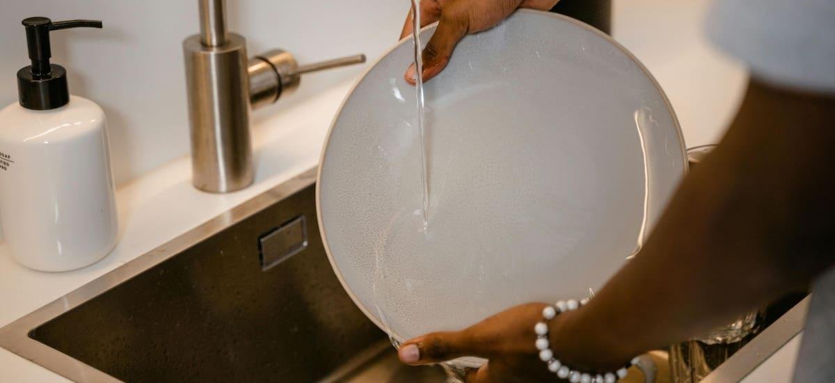 Se despiden los lavavajillas: este electrodoméstico de Lidl cuenta con 5 programas para limpiar platos y cubiertos