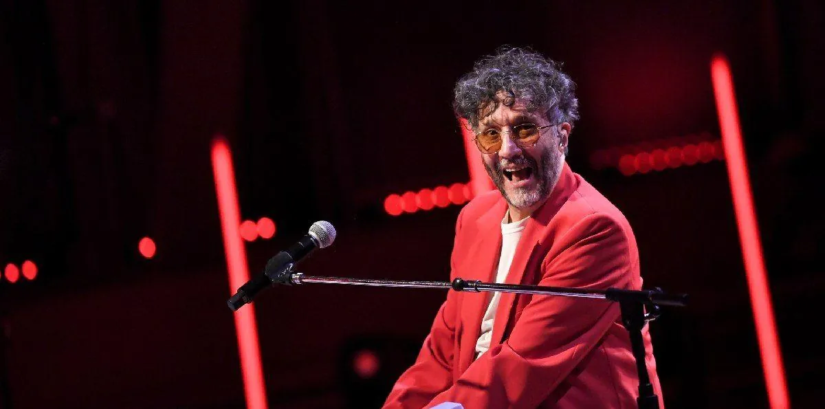 Fito Páez celebra su cumpleaños con un show exclusivo de Novela previo al recital gratuito en el Monumento a la bandera