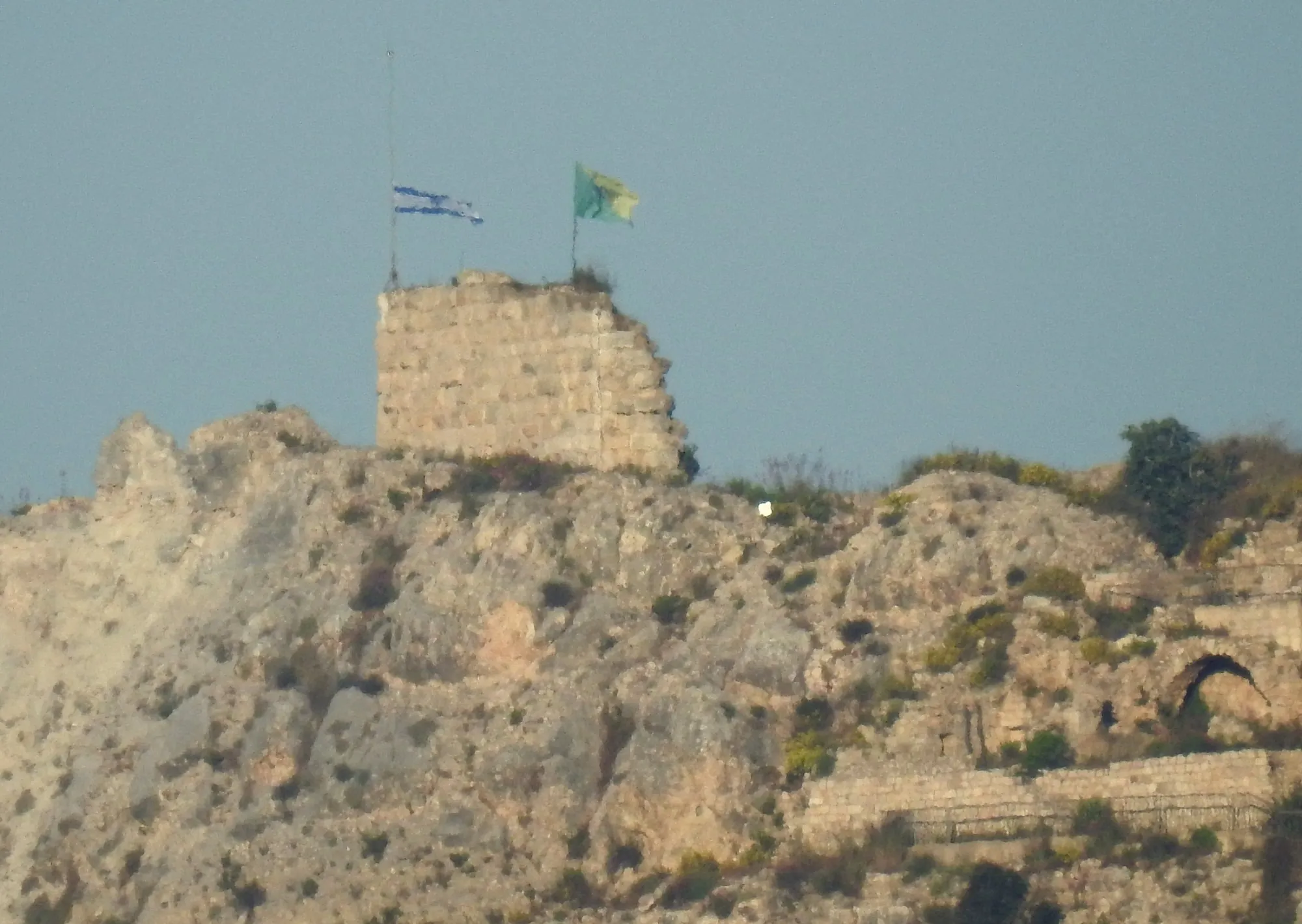 Israel tomó el estratégico castillo de Beaufort y avanza sobre el Líbano: "Hemos superado la barrera del miedo"