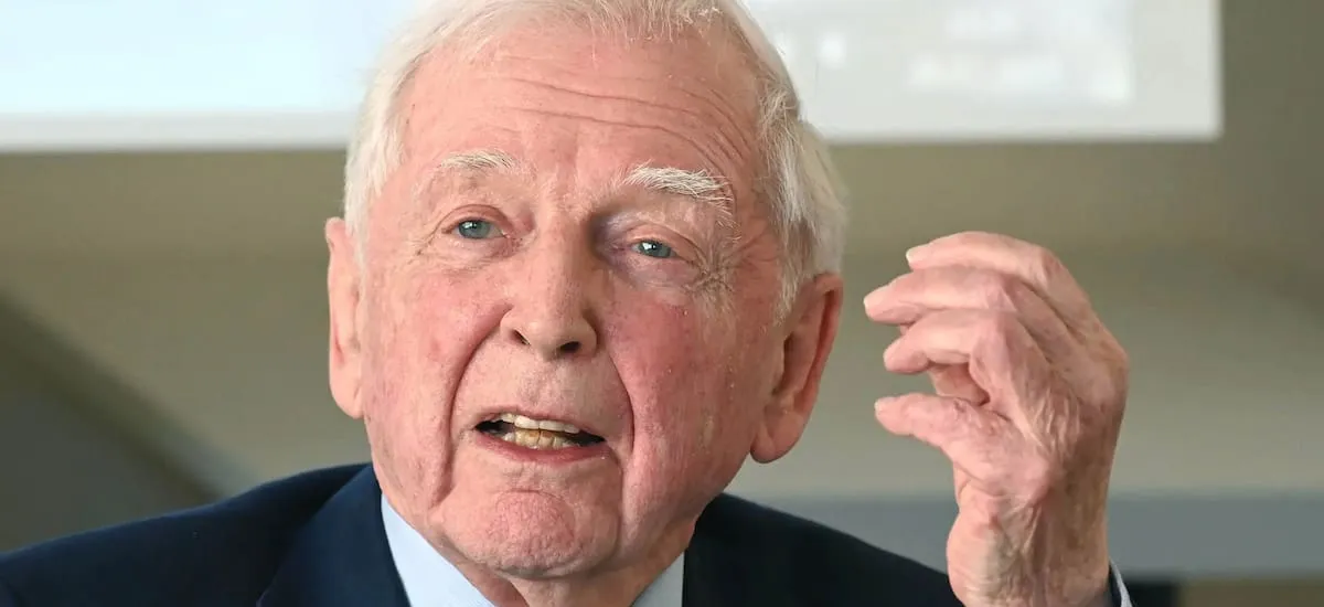 Harald zur Hausen, premio Nobel de Medicina: “El consumo de carne vacuna es un factor de riesgo para este tipo de cáncer”