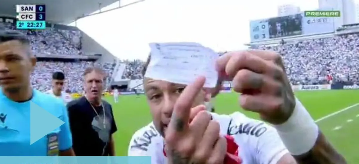Insólito y escandaloso: sacaron a Neymar por un error arbitral y estalló de furia en pleno partido