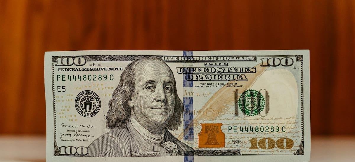 Libra esterlina: a cuánto cerró la cotización este lunes 2 de marzo