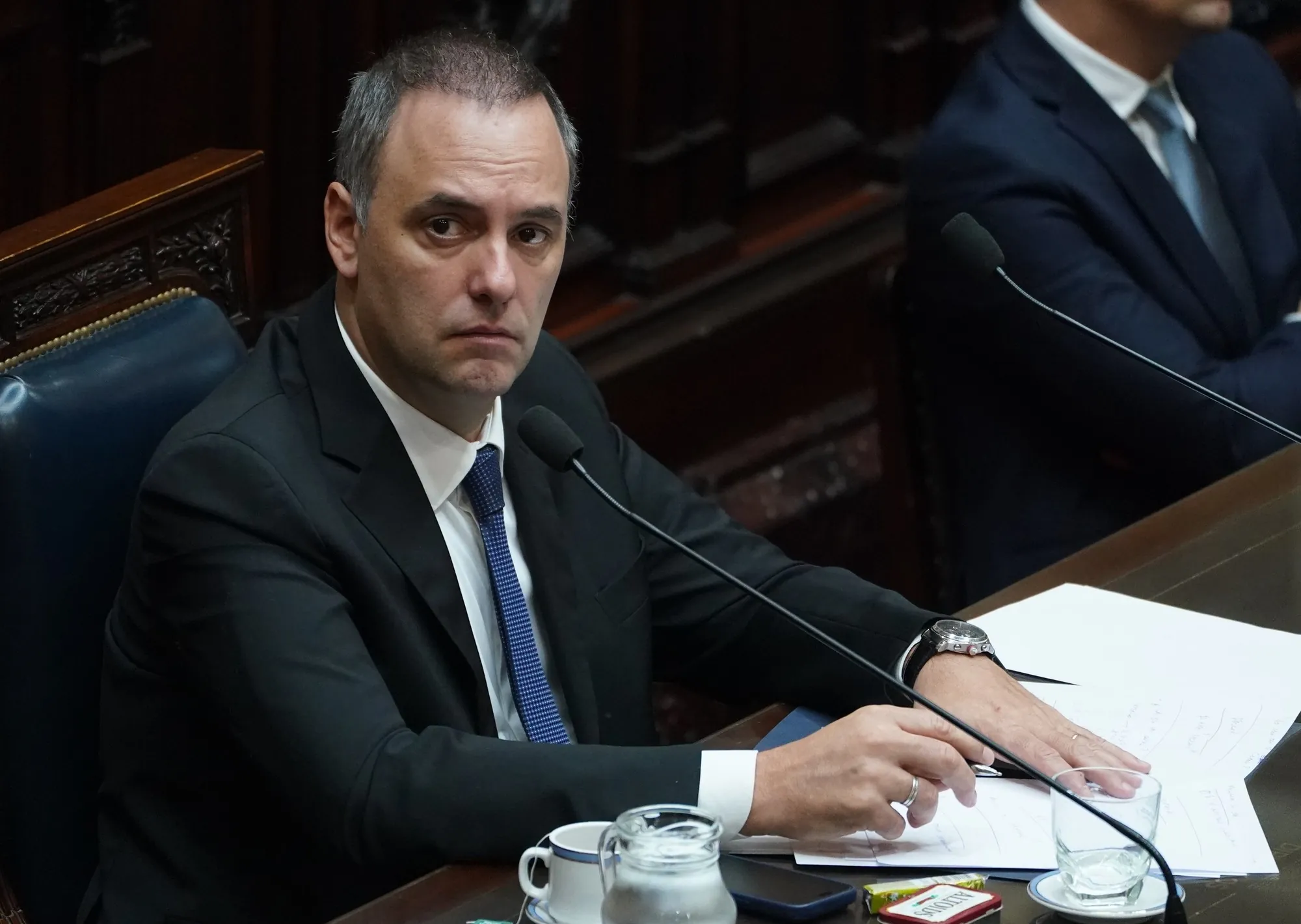 La oposición quiere que Adorni vuelva al Congreso: cuántos votos le faltan para interpelarlo y avanzar en su posible destitución