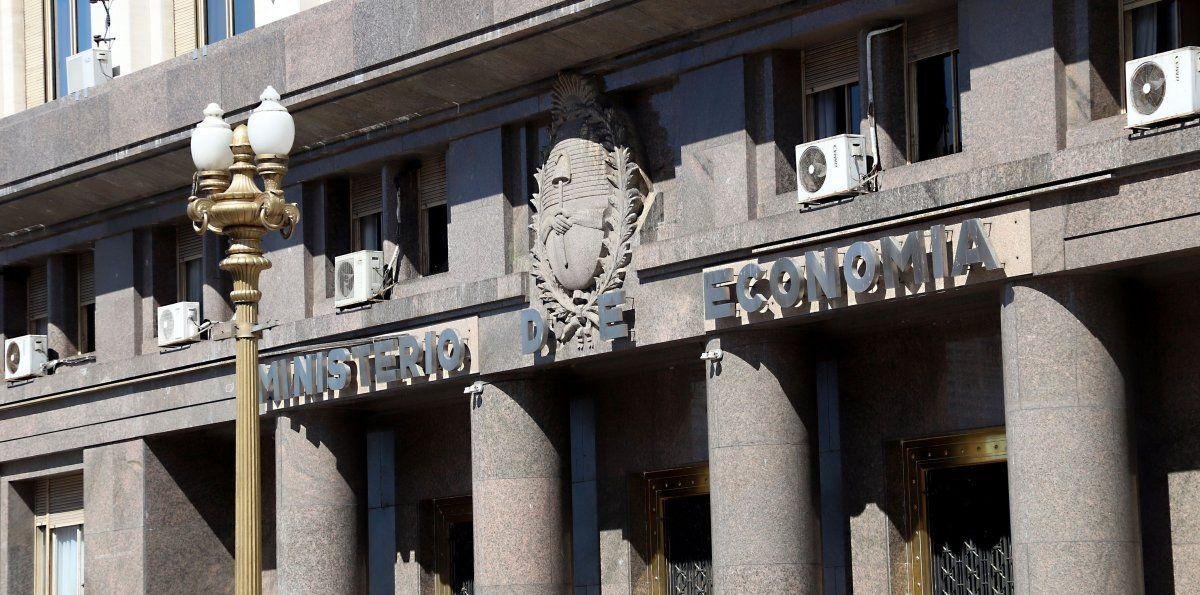 Cuentas fiscales e intereses de la deuda bajo la lupa: en 2025 hubo déficit financiero de 1% del PBI