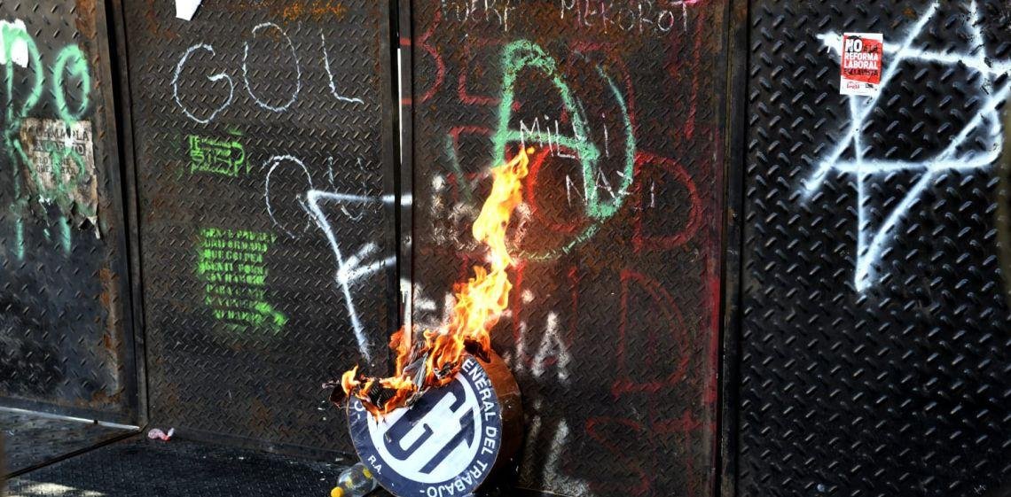 De la ley al tribunal: El camino del desacuerdo político