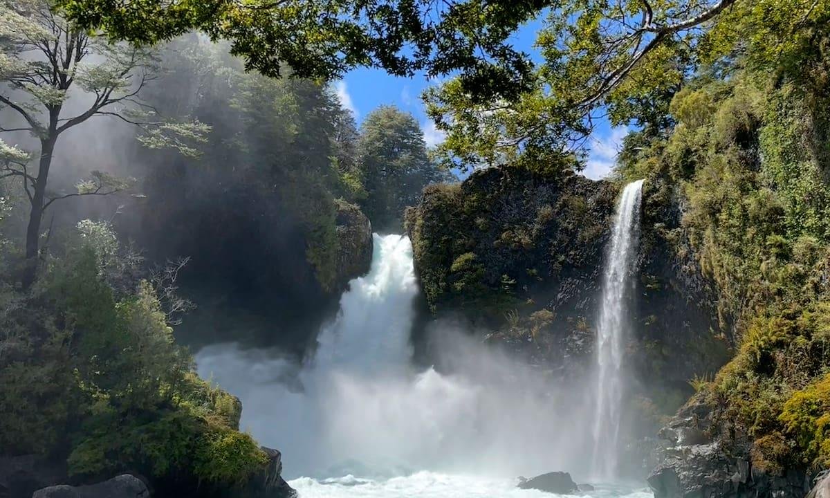 Patagonia: el destino ideal para disfrutar de cascadas, lagos y naturaleza exuberante