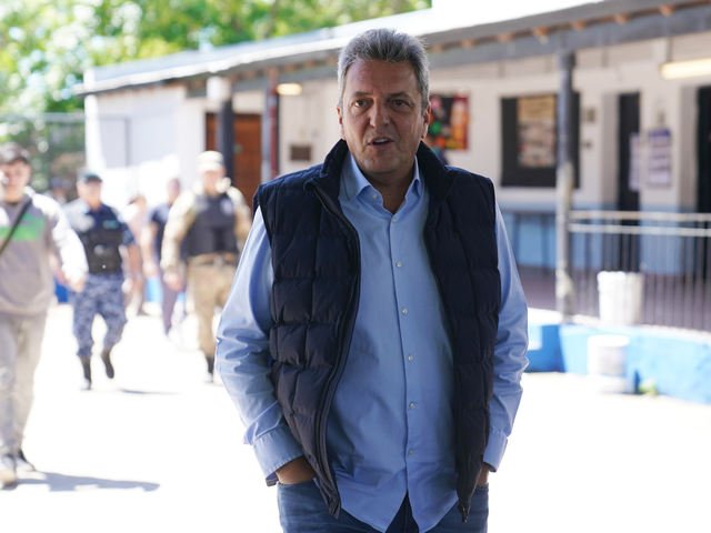 La CGT recibiГі a Massa: reuniГіn con gusto a poco y  dudas por la вЂњayudaвЂќ para frenar la reforma laboral de Milei