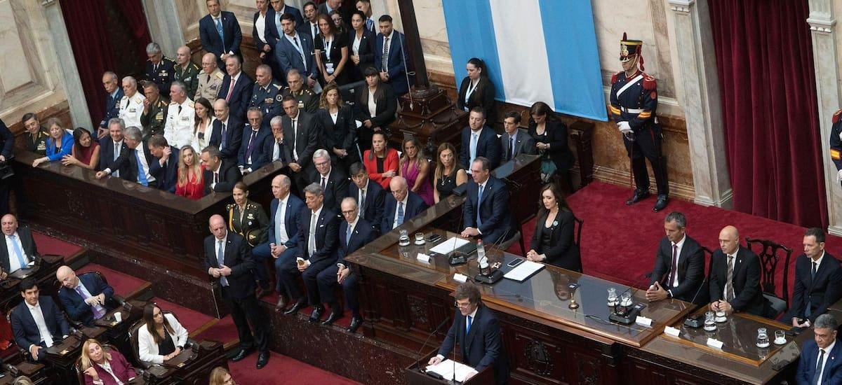 Milei abrió el año legislativo con un discurso a puro choque y anunció el envío de 10 paquetes de reformas