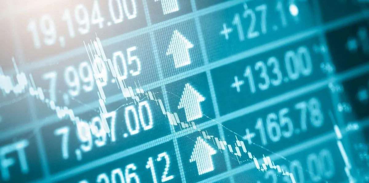 Bonos en dólares: cuánto pesa el riesgo político en el precio de los títulos soberanos