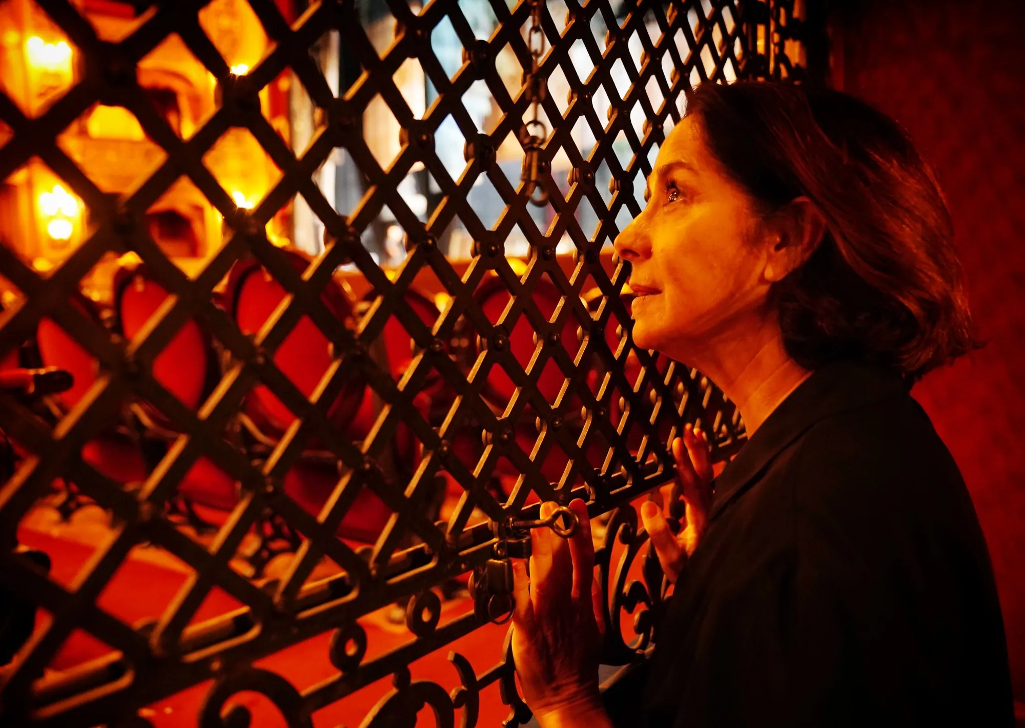 Los palcos de las viudas, en el Teatro Colón: una historia desconocida que combina el luto con el rumor de placeres carnales