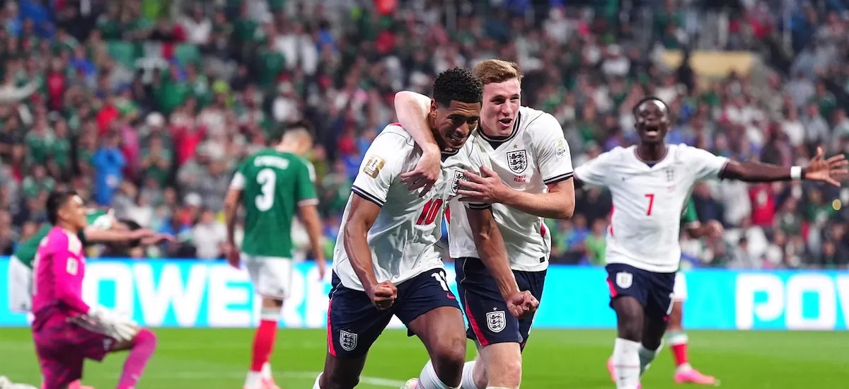 Crónica del México - Inglaterra: 2-3