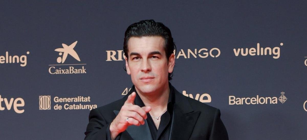 El corte de pelo de Mario Casas en los Goya 2026 será el más pedido por los hombres en las peluquerías