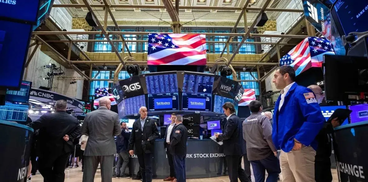Wall Street volvió a caer y el petróleo superó los u$s100 por la guerra en Medio Oriente