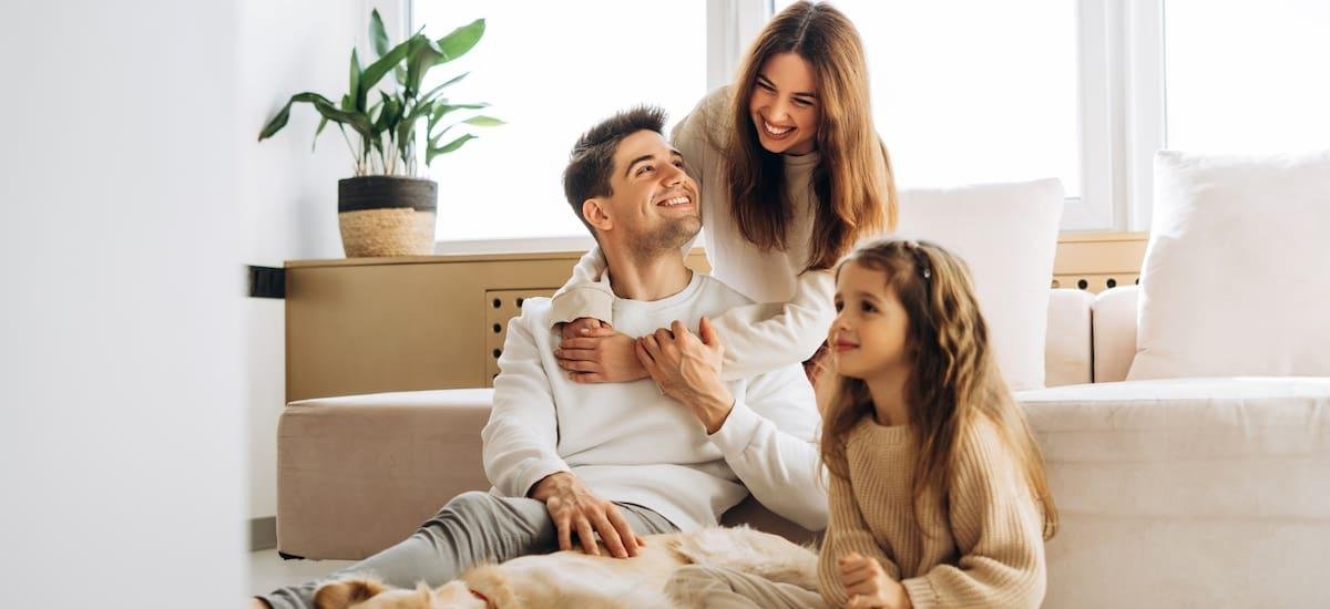 Cuánto dinero hay que ganar al mes para no ser pobre y llegar a ser clase media en febrero 2026, según la OCDE