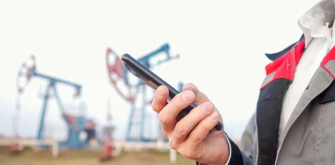 El barril de petróleo superó los 85 dólares, el precio más alto desde julio de 2024