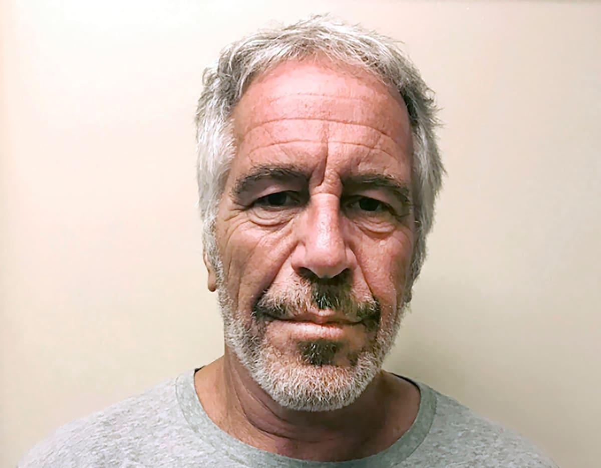 Colombia: exfuncionarios de Pastrana salen en su defensa