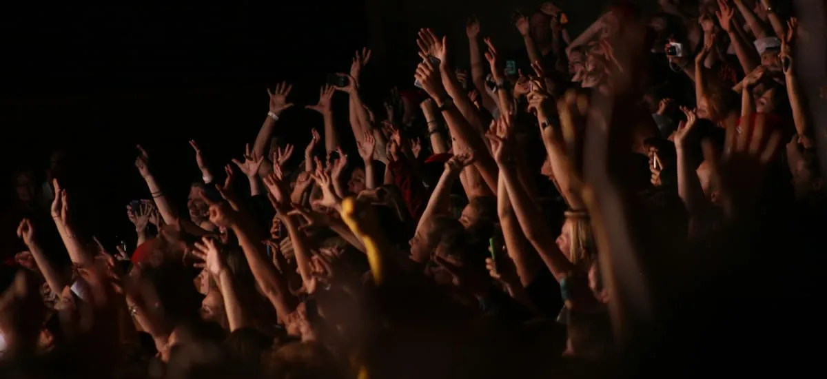 Ticketmaster ve crecimiento ‘sin precedentes’ en el entretenimiento en vivo… con todo y boletos caros