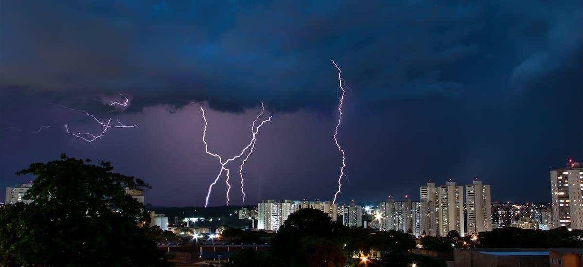 Llega un diluvio histórico: más de 48 horas de tormentas, lluvias intensas y fuertes ráfagas de viento