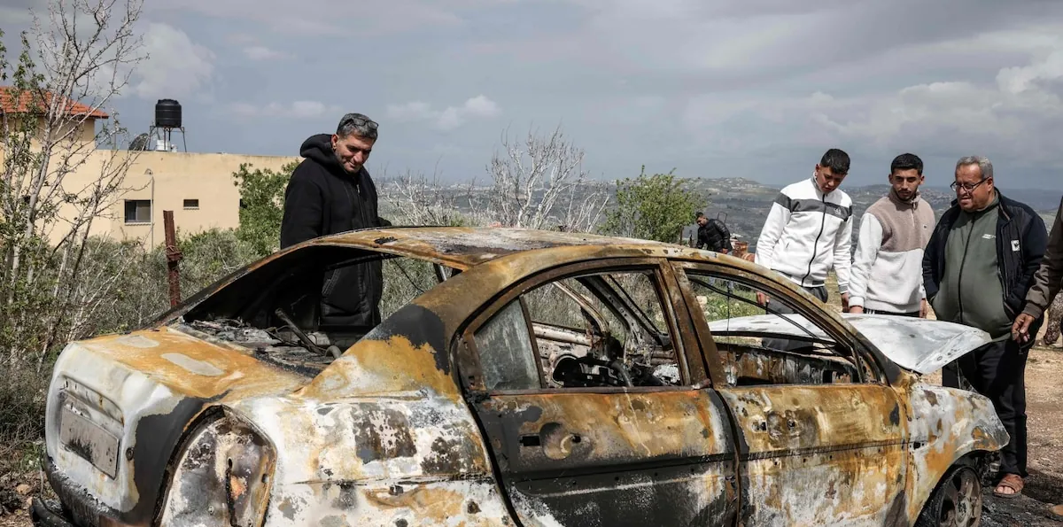 Colonos provocan incendios y atacan a palestinos en Cisjordania