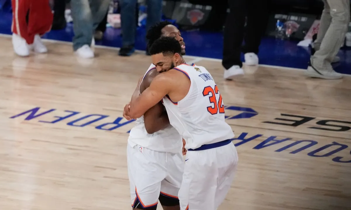 Tras unas reñidas finales de la NBA, los Knicks mandan y necesitan un triunfo ante los Spurs
