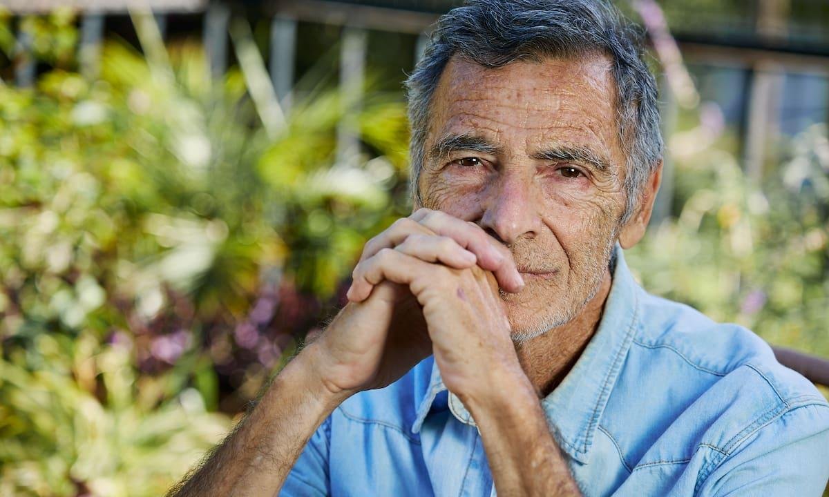 Gustavo Garzón reflexiona sobre el amor a los 70, repasa su carrera y habla sobre el trabajo que lo marcó