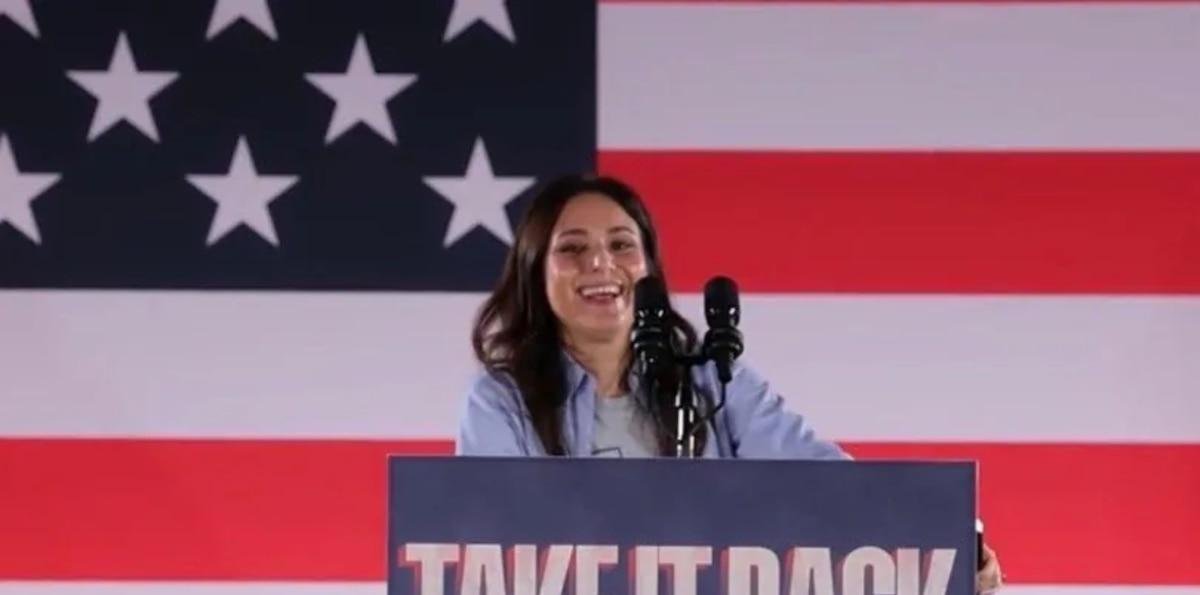 Elecciones en Texas: la historia de Gina Hinojosa, la latina que busca vencer a Greg Abbott y ganar la gobernación