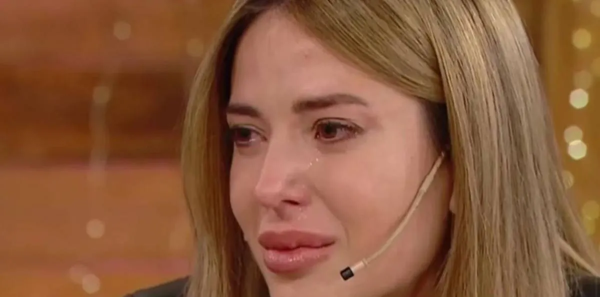 Difunden videos de Jésica Cirio junto a bolsas con dólares