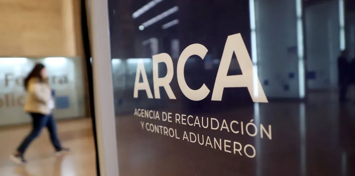 La recaudación de impuestos mantuvo su debilidad en febrero y hubo una fuerte baja del IVA