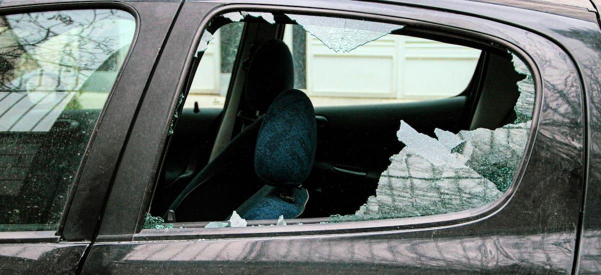 Violencia en Jalisco dispara robo de autos: aseguradoras reportan casi 400 unidades en tres días