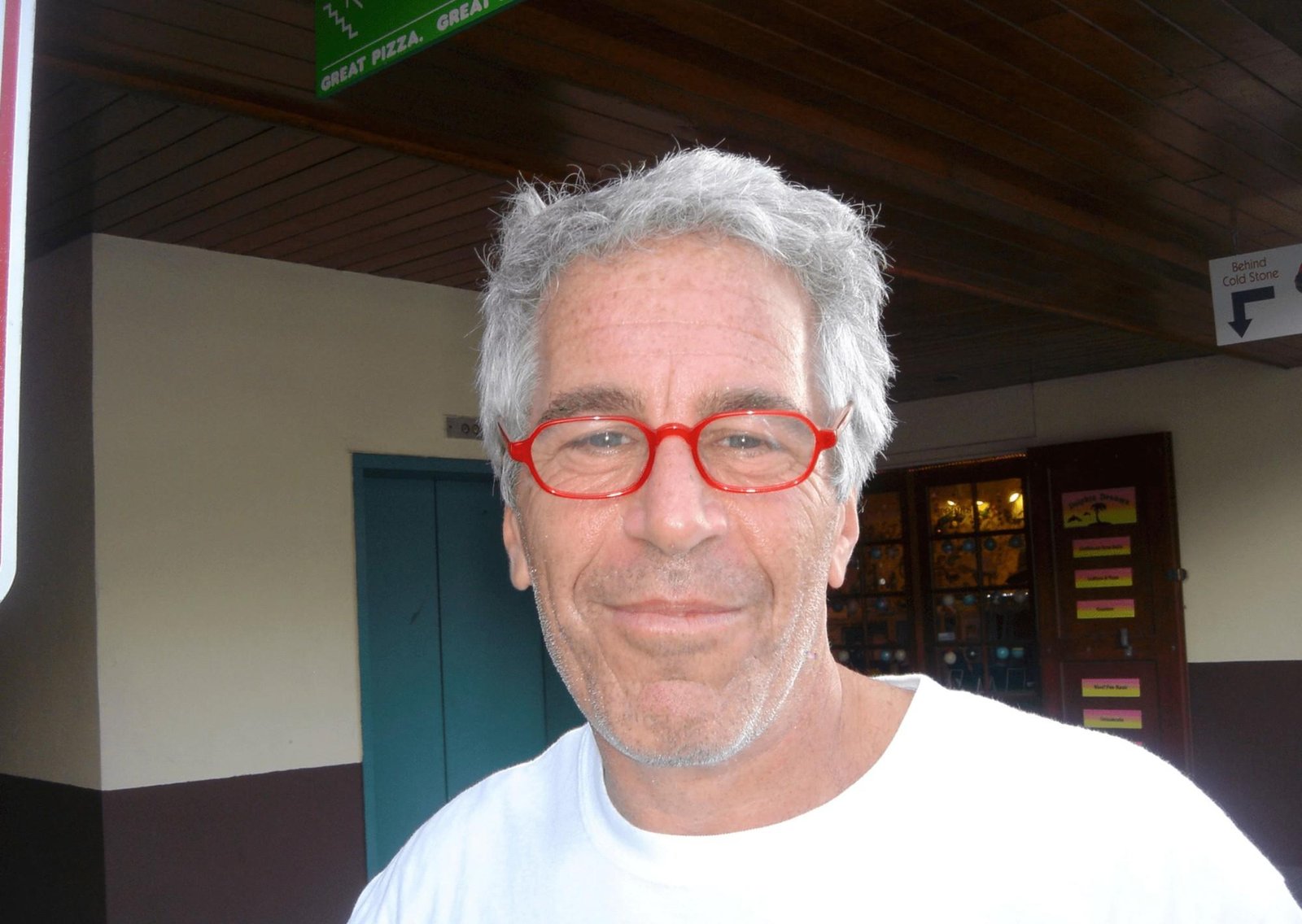 La nueva censura en redes: ¿por qué TikTok no hacía circular los mensajes con la palabra “Epstein”?