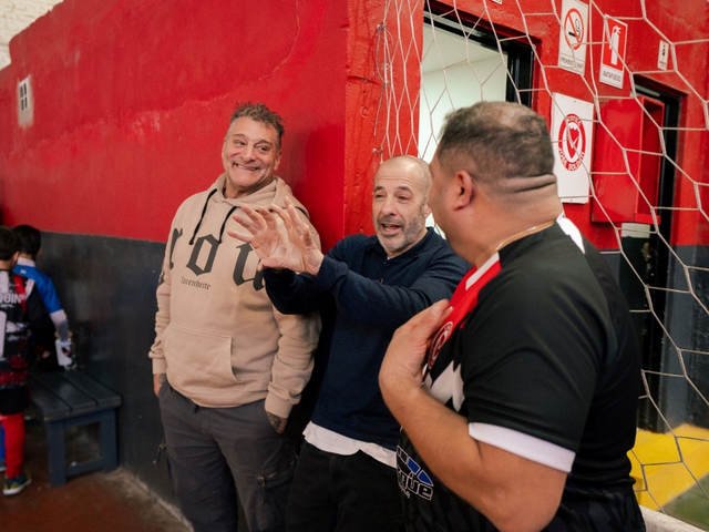 Tras las elecciones, el вЂњTurcoвЂќ GarcГ­a volviГі a un barrio humilde a cumplir una promesa de campaГ±a