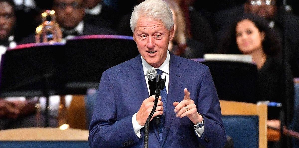 Bill Clinton declaró por el caso Epstein y aseguró que Donald Trump le confesó haber pasado “grandes momentos” con el empresario
