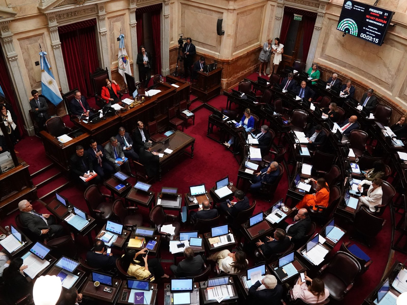 Uno por uno, cГіmo votaron los senadores el Presupuesto 2026 en general