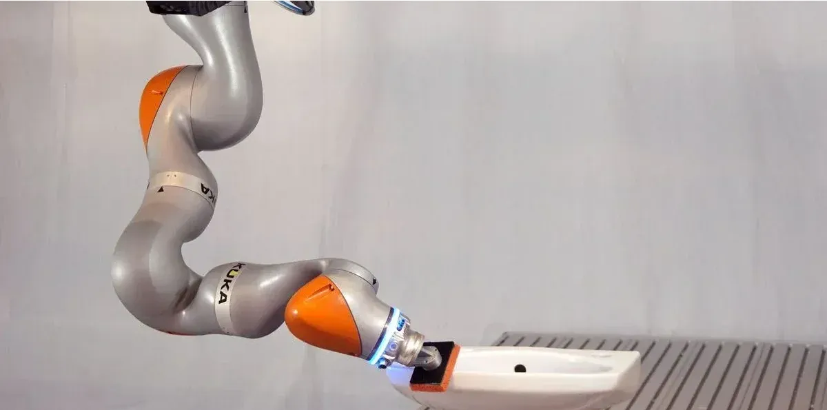 Olvidate de limpiar el baño: el robot que lo hará exactamente cómo te gustaría