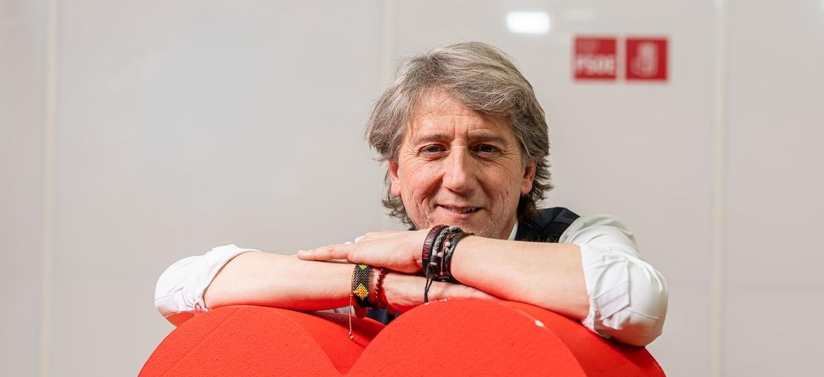 Carlos Martínez, candidato del PSOE en las elecciones de Castilla y León: “El PP es consciente de que Mañueco es el peor candidato y presidente, pero lo pone ahí porque vale más por lo que calla”